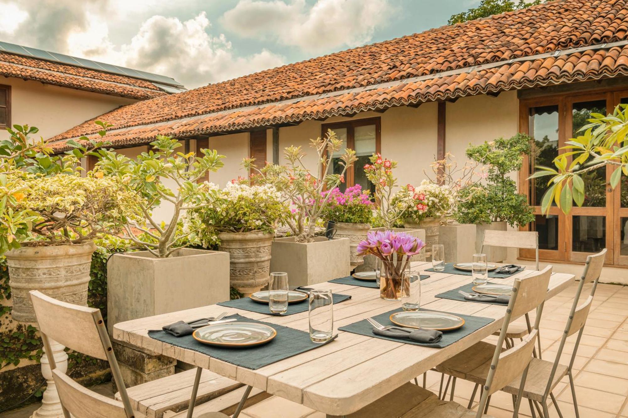 Bed and Breakfast Ishq Коломбо Экстерьер фото